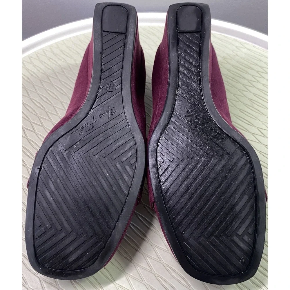 Marc Fisher Women's Purple Suede Dress‎ Shoe W/Buckle& Heel Loafers 7M